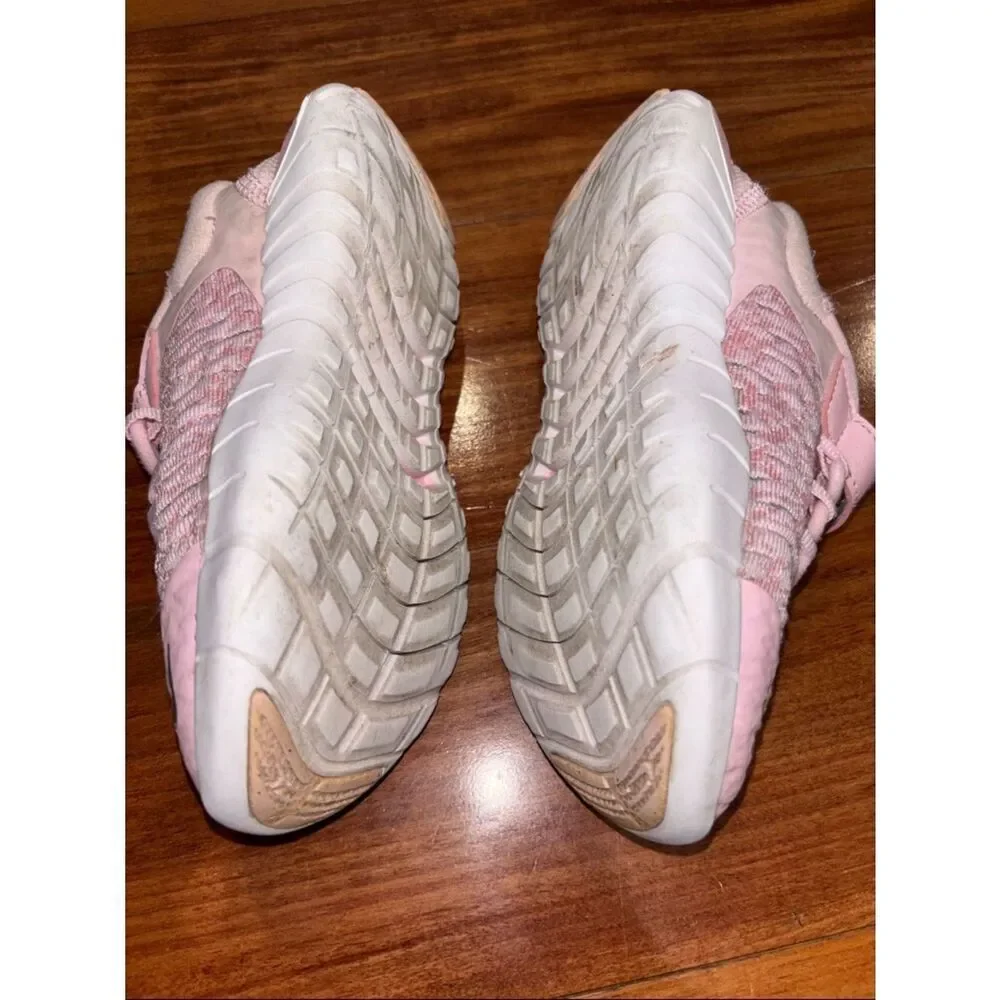 Nike Kids Pink and Silver Lightweight Athletic Sneakers size 11.5c